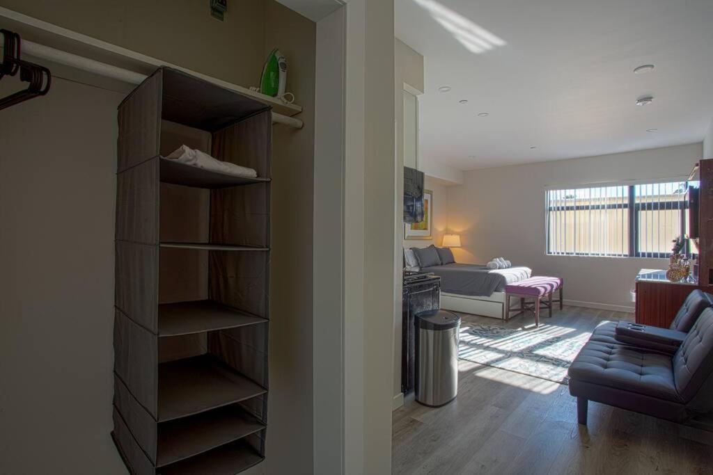 Luxurious Furnished Studio W Full Kitchen In Sd San Diego Ngoại thất bức ảnh
